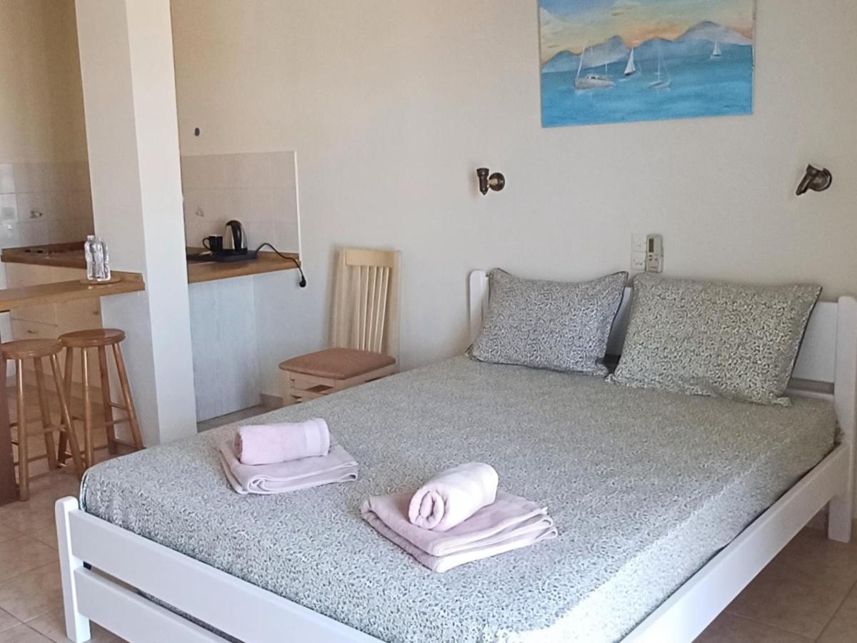 Flora Studios Corfu - Adults Only Benitses  Exterior foto