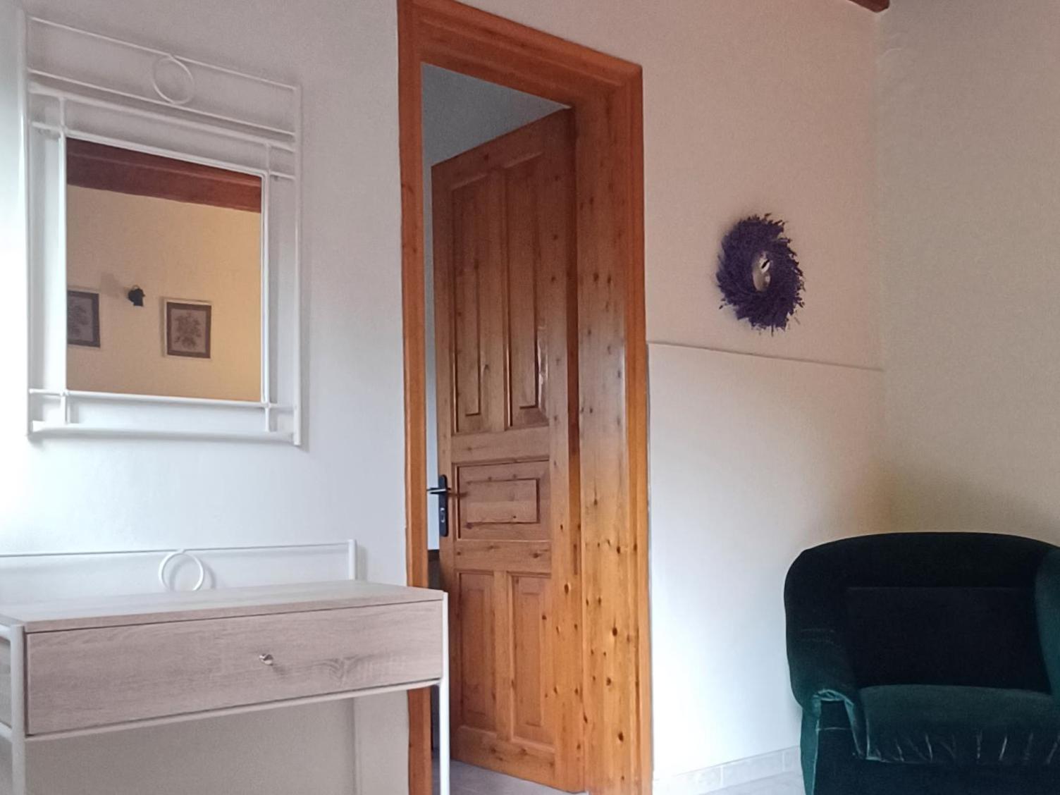 Flora Studios Corfu - Adults Only Benitses  Quarto foto